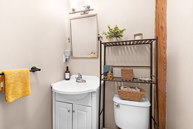 240 Jackson Street 622, Lowell, MA 01852