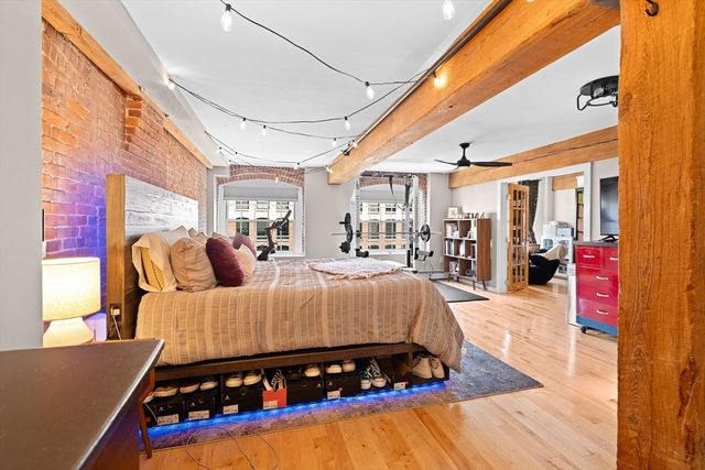 240 Jackson Street 622, Lowell, MA 01852