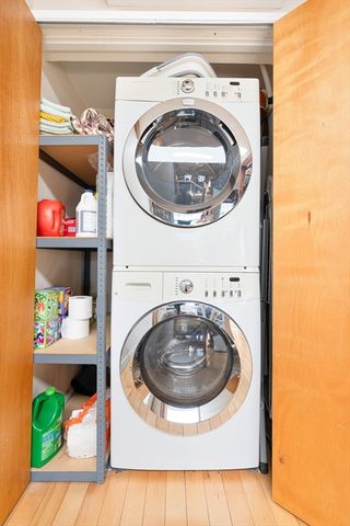 240 Jackson Street 622, Lowell, MA 01852