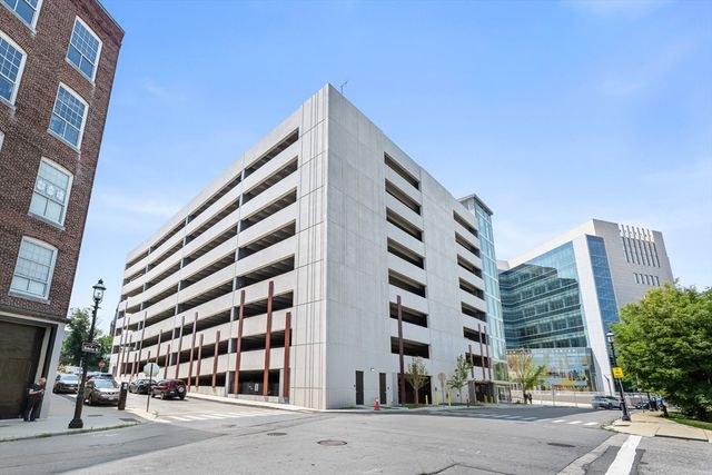 240 Jackson Street 622, Lowell, MA 01852