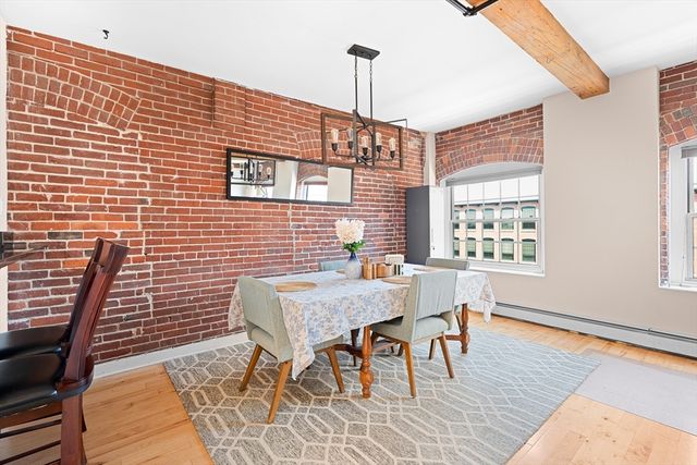 240 Jackson Street 622, Lowell, MA 01852