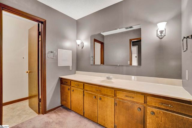 346 Shenandoah Drive, Laurens, SC 29630