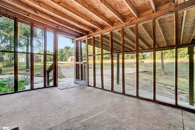 346 Shenandoah Drive, Laurens, SC 29630