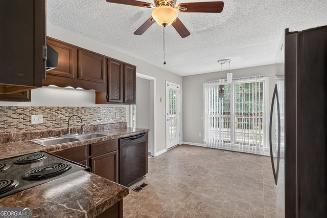 5170 Glendora Drive, Powder Springs, GA 30127