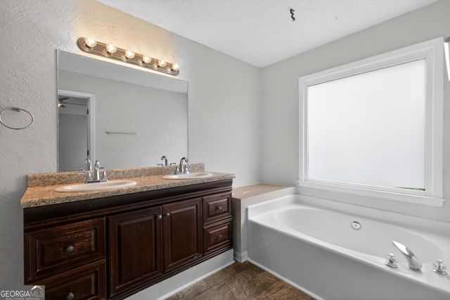 5170 Glendora Drive, Powder Springs, GA 30127