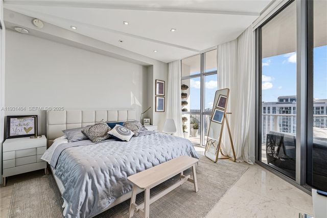 17301 Biscayne Boulevard PH-5, North Miami Beach, FL 33160