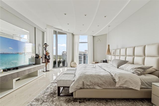 17301 Biscayne Boulevard PH-5, North Miami Beach, FL 33160