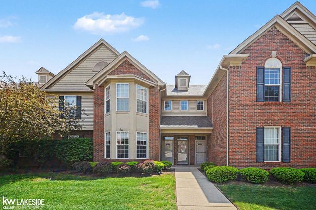 13640 Silver Birch Circle, Utica, MI 48315