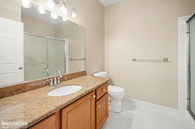 13640 Silver Birch Circle, Utica, MI 48315