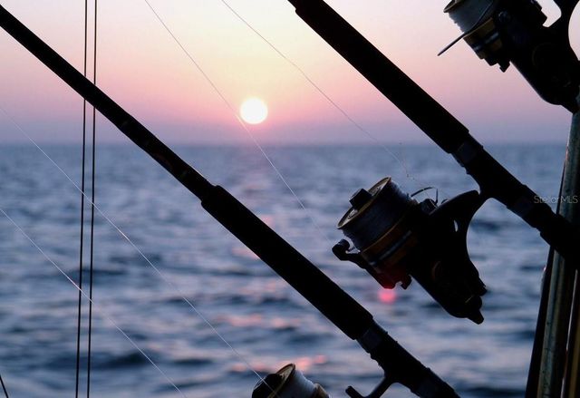 8018 VALMY LANE, Port Richey, FL 34668