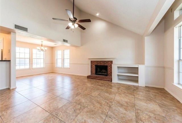 14303 Oak Chase Drive, Houston, TX 77062