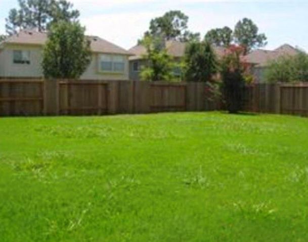 14303 Oak Chase Drive, Houston, TX 77062