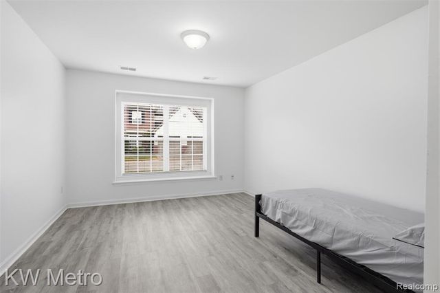 20656 Dunham Road, Clinton Township, MI 48038