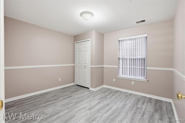 20656 Dunham Road, Clinton Township, MI 48038