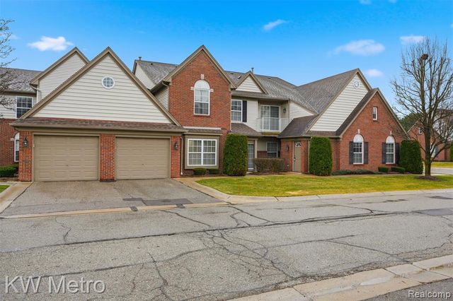 20656 Dunham Road, Clinton Township, MI 48038