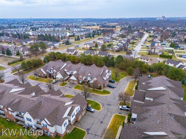 20656 Dunham Road, Clinton Township, MI 48038