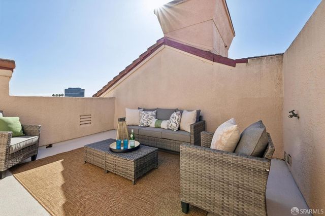 1951 O'Farrell Street 415, San Mateo, CA 94403