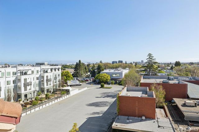 1951 O'Farrell Street 415, San Mateo, CA 94403