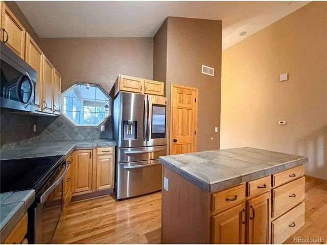 231 Maggie St, Longmont, CO 80501