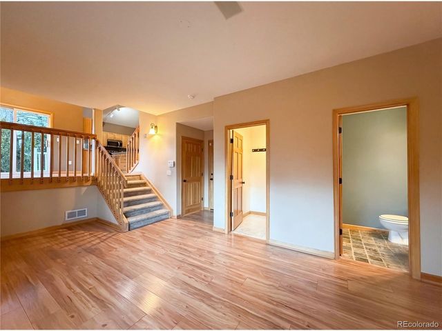 231 Maggie St, Longmont, CO 80501