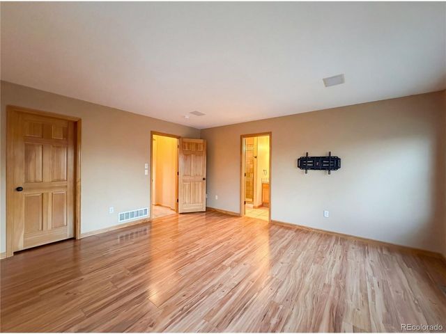 231 Maggie St, Longmont, CO 80501