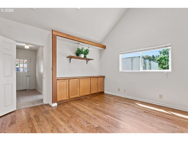 8501 Sw 7TH Ave, Portland, OR 97219