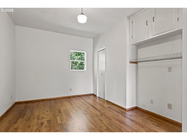 8501 Sw 7TH Ave, Portland, OR 97219