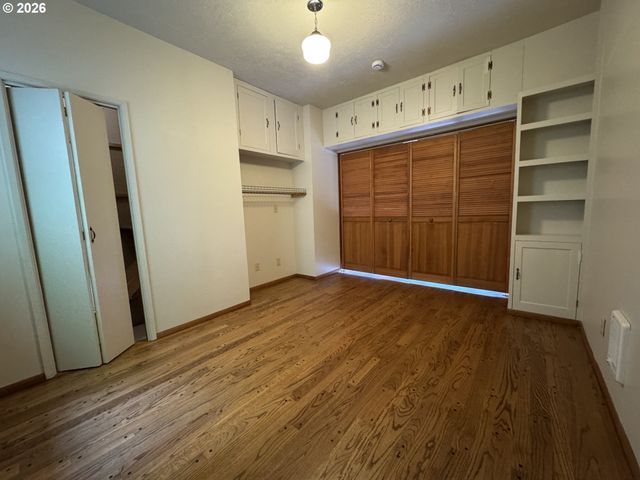 8501 Sw 7TH Ave, Portland, OR 97219