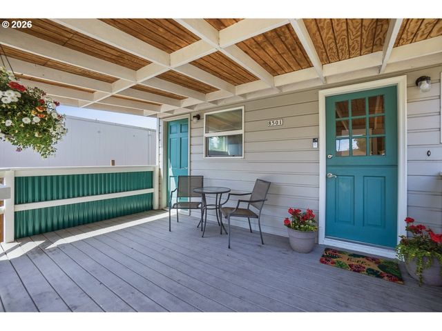 8501 Sw 7TH Ave, Portland, OR 97219