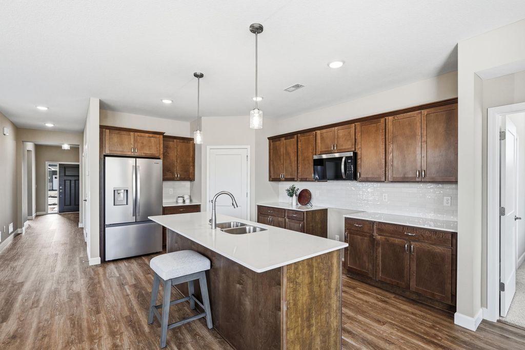 834 Walnut Grove Lane, Hanover, MN 55341 — photo 2