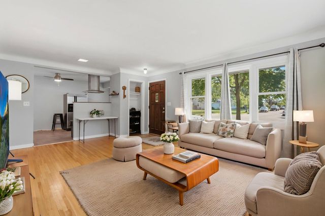 2319 Nokomis Avenue, Saint Paul, MN 55119