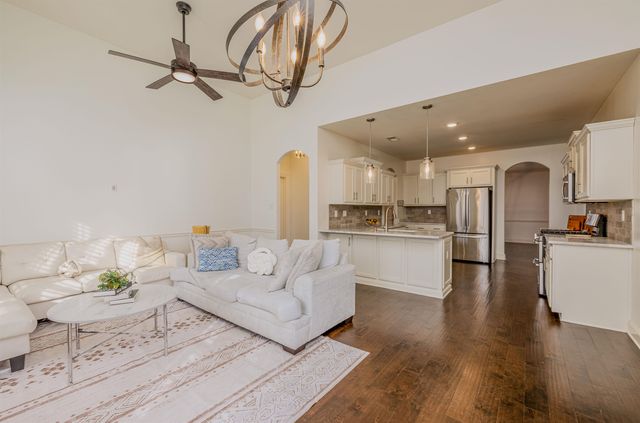 6261 LONGMIRE LOOP W, Arlington, TN 38002