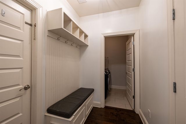 6261 LONGMIRE LOOP W, Arlington, TN 38002