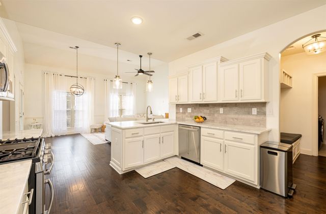 6261 LONGMIRE LOOP W, Arlington, TN 38002