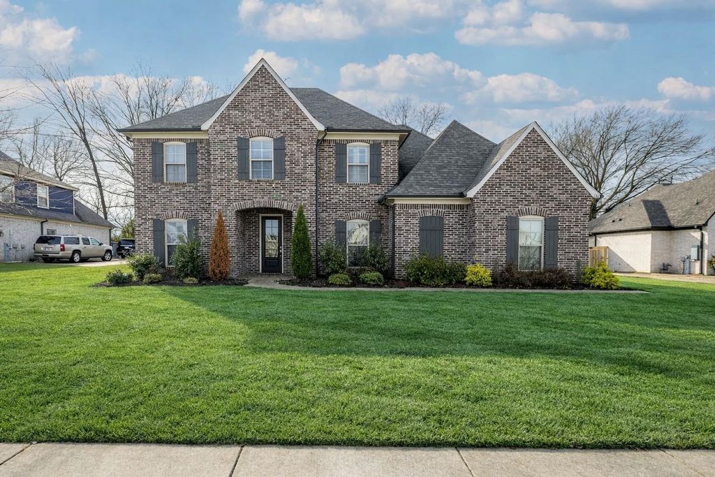 6261 LONGMIRE LOOP W, Arlington, TN 38002