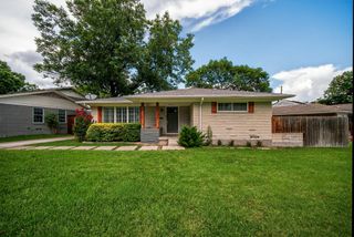 9026 Leaside Drive, Dallas, TX 75238