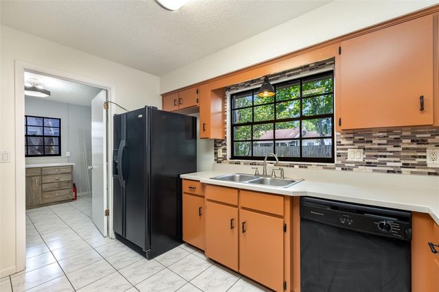 222 PARKVIEW DRIVE, Palm Coast, FL 32164