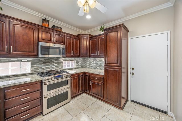 4923 Links, Banning, CA 92220