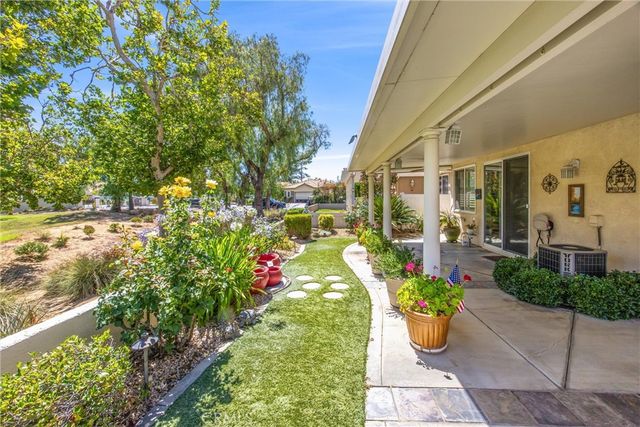 4923 Links, Banning, CA 92220