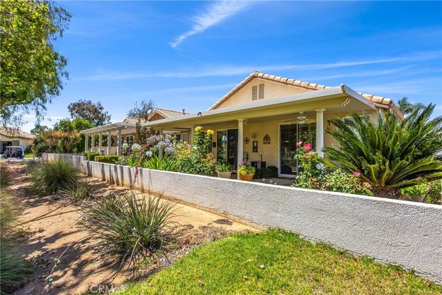 4923 Links, Banning, CA 92220