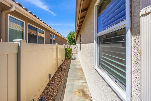 4923 Links, Banning, CA 92220