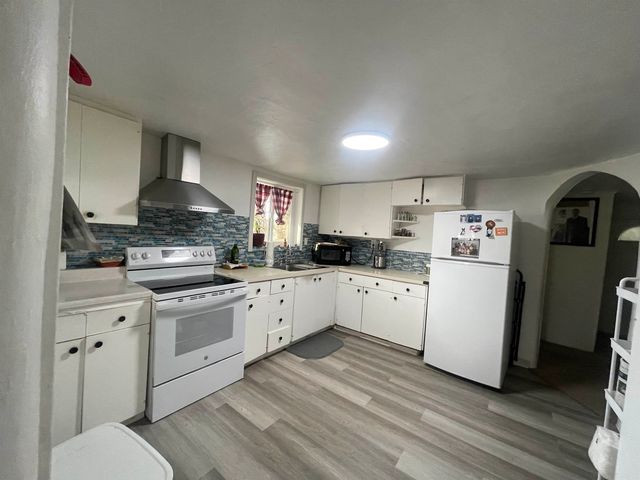 7402 E 4th Ave, Spokane, WA 99212