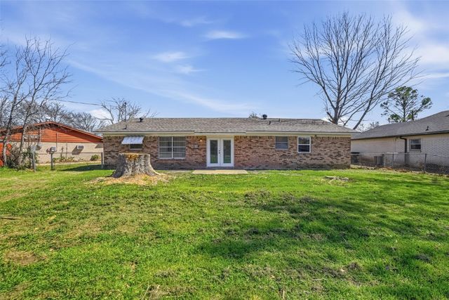 620 Edna Court, Everman, TX 76140