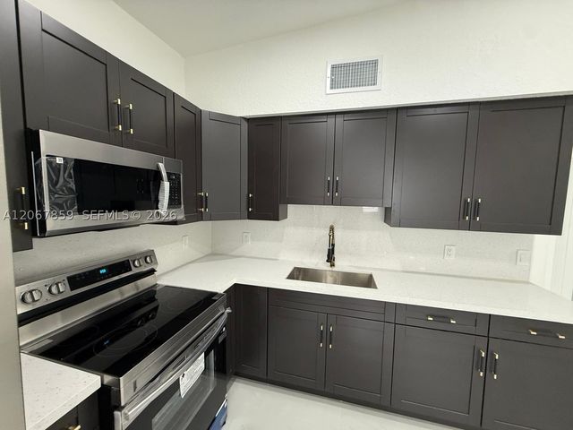 12001 NW 22nd Ave, Miami, FL 33167