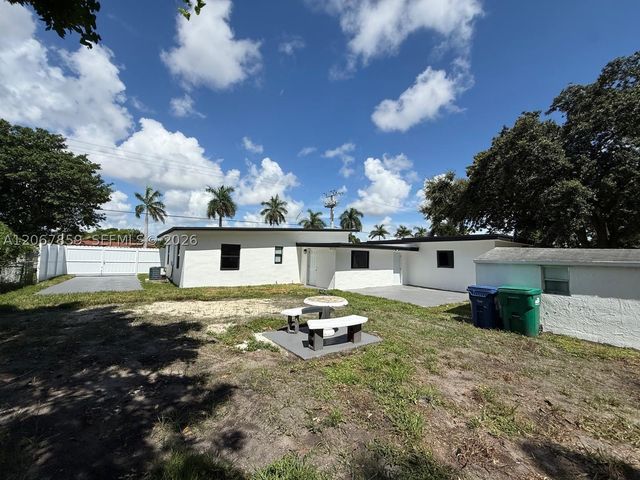 12001 NW 22nd Ave, Miami, FL 33167