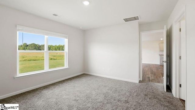 114 Elgin Drive, Laurens, SC 29360