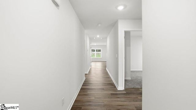 114 Elgin Drive, Laurens, SC 29360