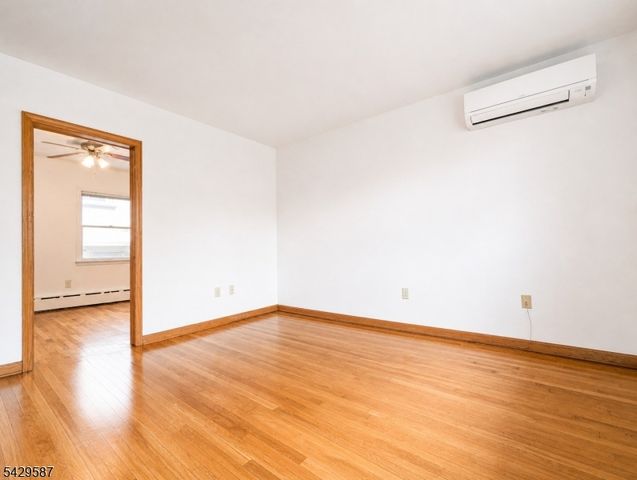 107 Madison Ave, Dunellen Boro, NJ 08812