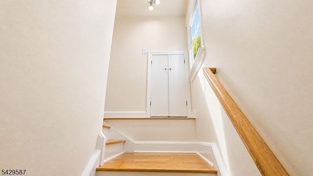 107 Madison Ave, Dunellen Boro, NJ 08812