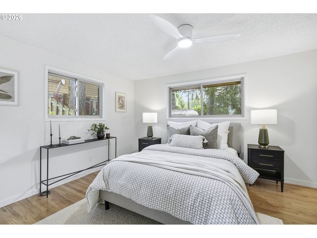 12670 Nw FILBERT St, Portland, OR 97229